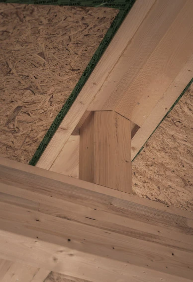 Verbindung zweier Holzbalken